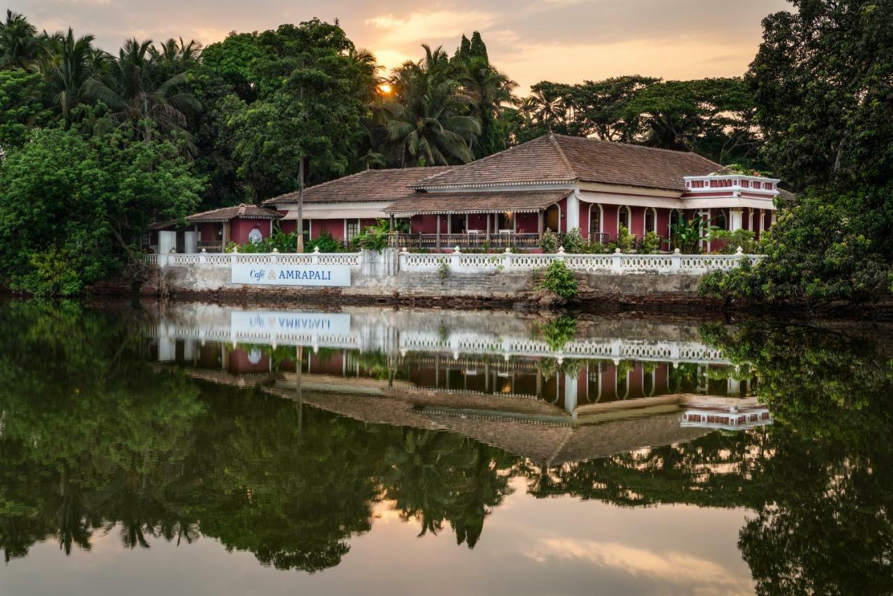 Amrapali-House Of Grace Guest House Bambolim Exterior photo